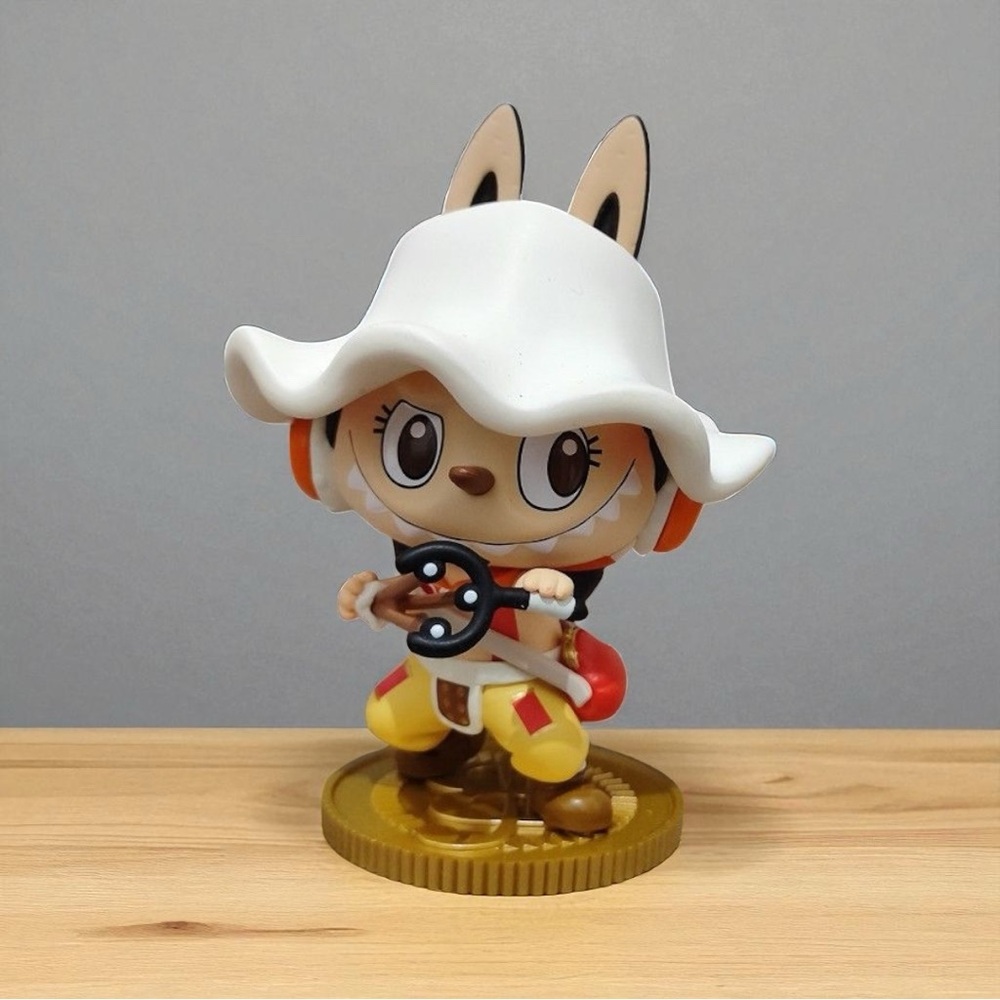 Pop Mart - Labubu x One Piece Figure ( Usopp )